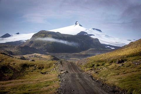 1-amazing-dirt-road-photo-by-