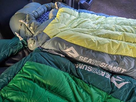 Sea-to-Summit-Ascent-Down-Sleeping-Bags-1_credit-Mercedes-Lilienthal