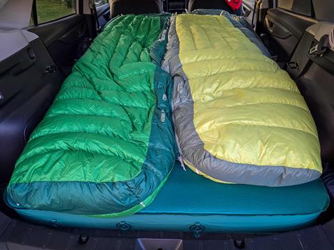 Sea-to-Summit-Ascent-Down-Sleeping-Bags-2_credit-Mercedes-Lilienthal