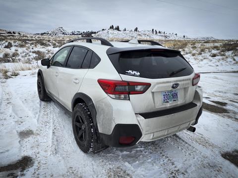 2022 Subaru Crosstrek rear quarter snow_credit Mercedes Lilienthal