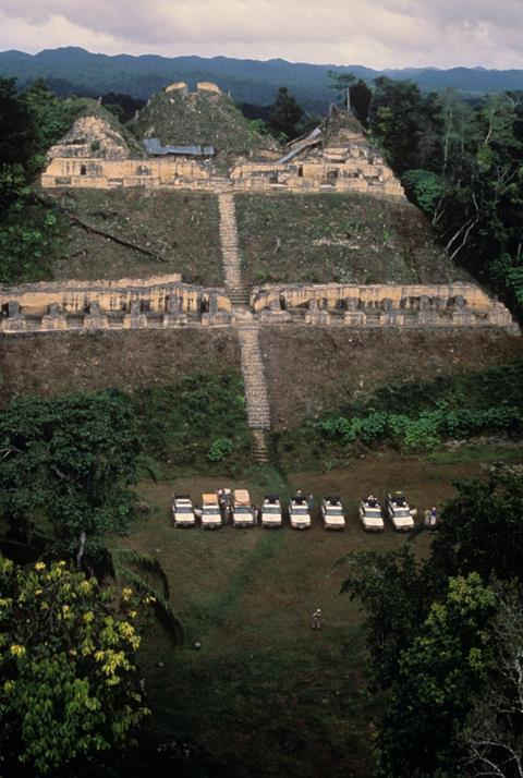 La_Ruta_Maya-1375x2048