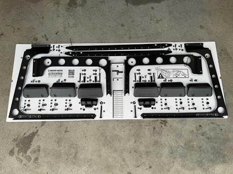 002-OVR-Wrangler-Jl-Rhino-Rack