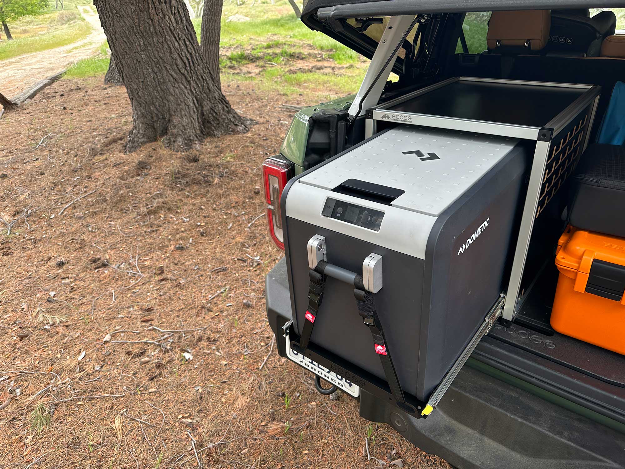 Fridge vs. Cooler: Is an On-Board 12V Compressor Fridge-Freezer the Right Solution for You?